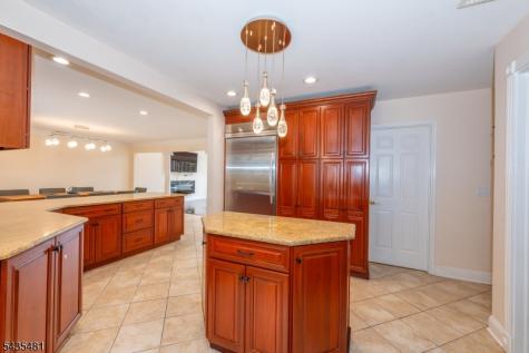 12 Rene Court Wayne NJ 07470