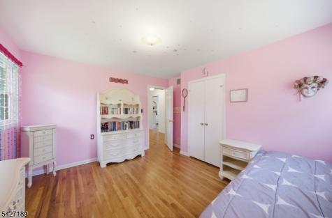 7 Candle Lane East Brunswick NJ 08816
