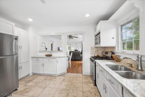 15 Clover Place Mine Hill NJ 07803