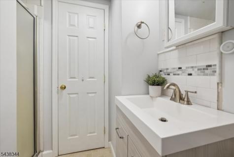 15 Clover Place Mine Hill NJ 07803