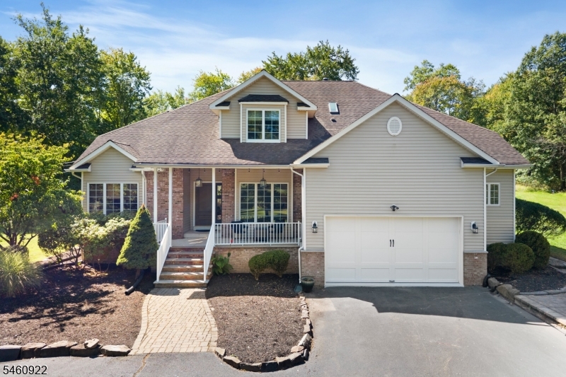 8 Rock Mill Run Montgomery NJ 08558
