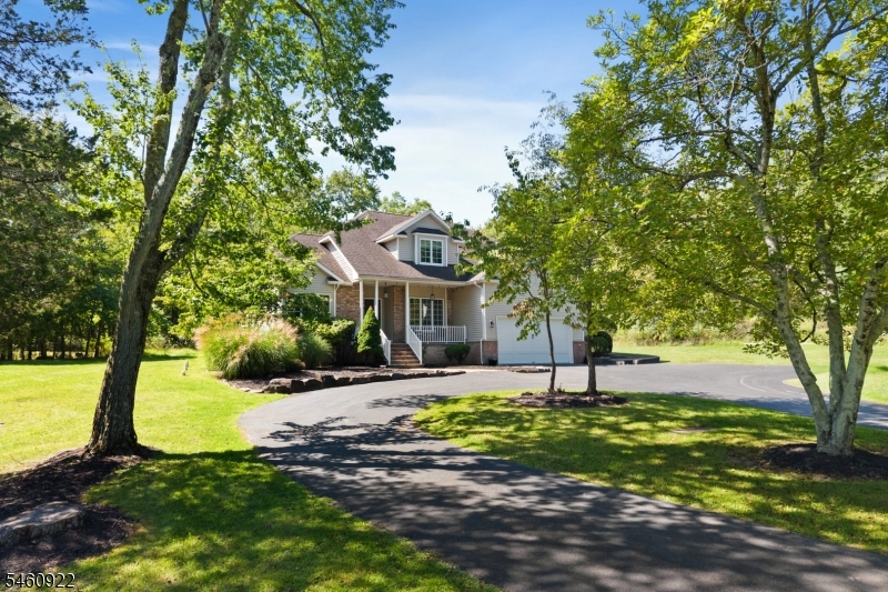 8 Rock Mill Run Montgomery NJ 08558