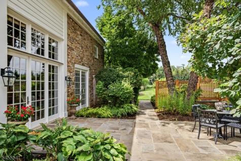 152 Harbourton Woodsville Hopewell NJ 08530