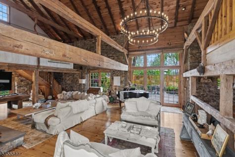 152 Harbourton Woodsville Hopewell NJ 08530