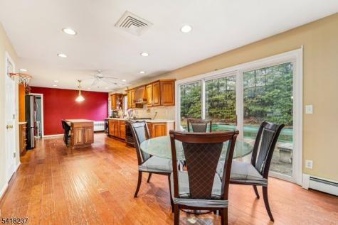 51 Catherine Street Bloomingdale NJ 07403