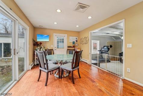 51 Catherine Street Bloomingdale NJ 07403