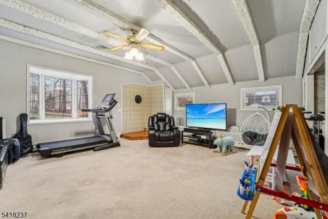 51 Catherine Street Bloomingdale NJ 07403