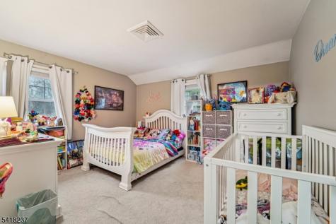 51 Catherine Street Bloomingdale NJ 07403