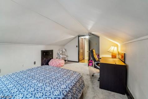 51 Catherine Street Bloomingdale NJ 07403