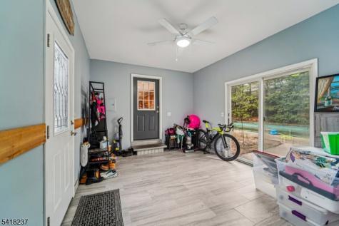 51 Catherine Street Bloomingdale NJ 07403