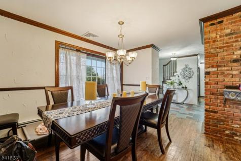 51 Catherine Street Bloomingdale NJ 07403