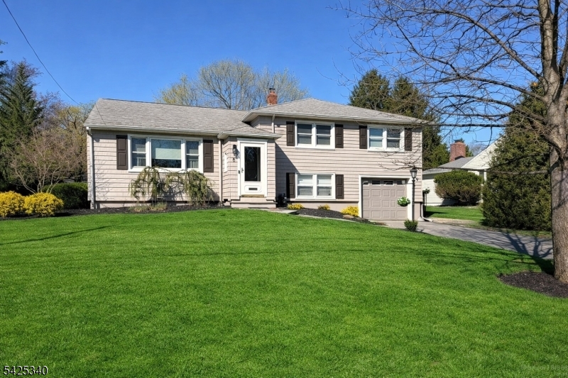 8 Alcott Drive Livingston NJ 07039