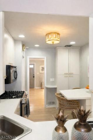 8 Alcott Drive Livingston NJ 07039