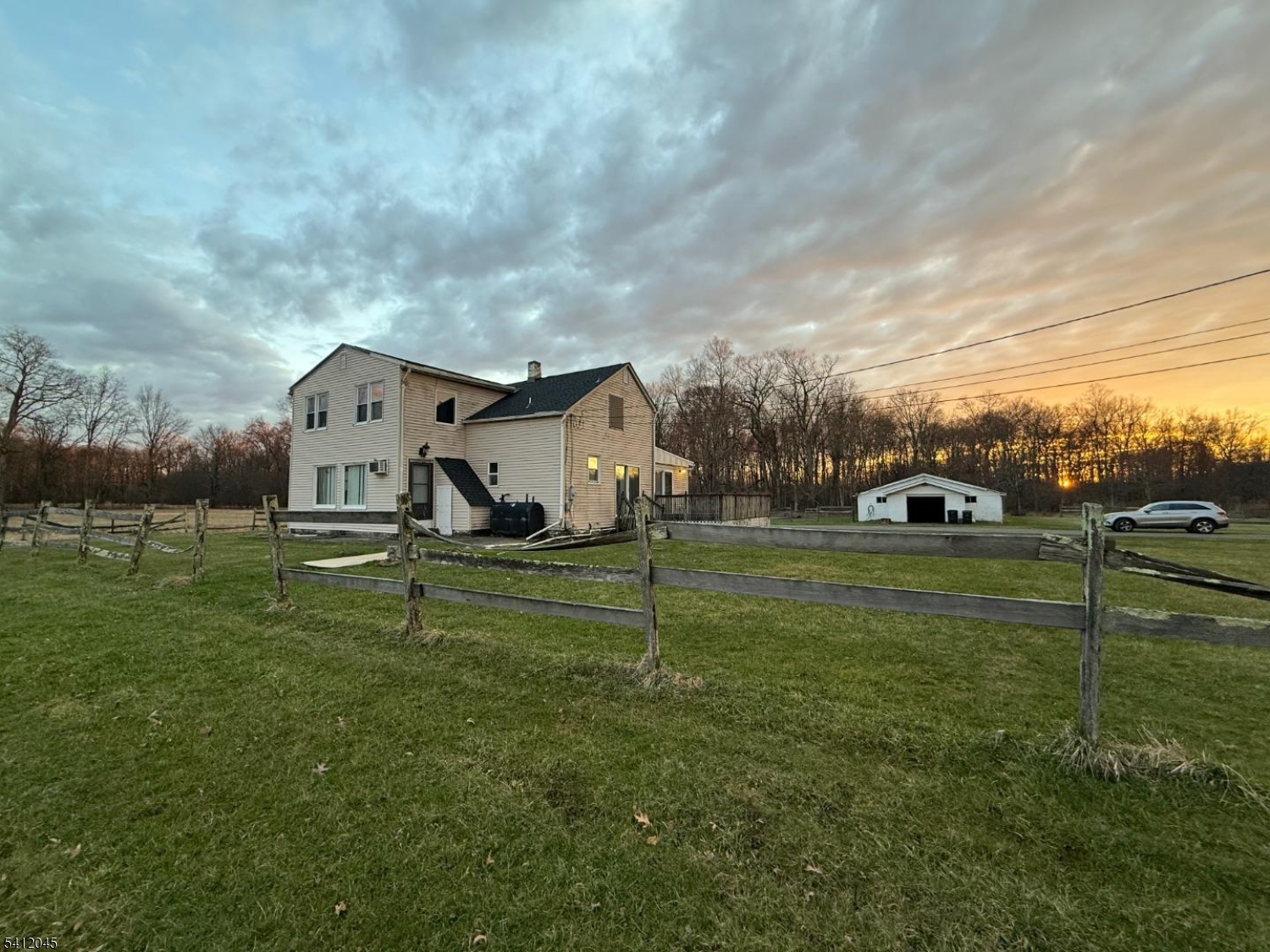 73 Featherbed Lane Raritan NJ 08822