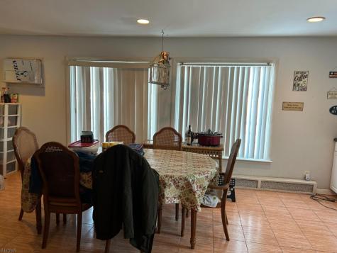 73 Featherbed Lane Raritan NJ 08822