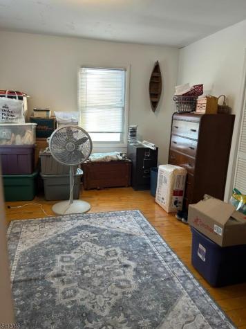 73 Featherbed Lane Raritan NJ 08822