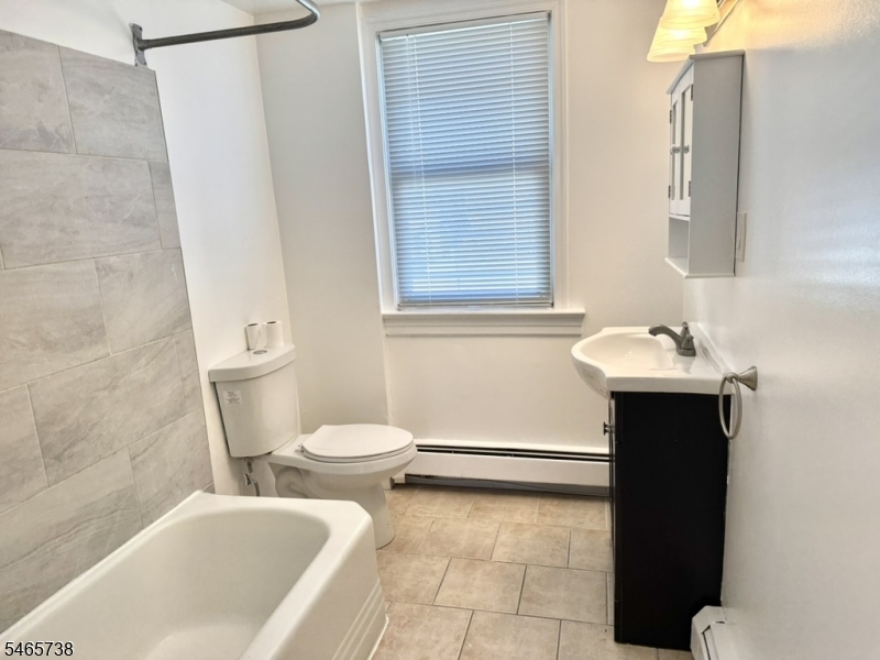 220 Gordon Street Roselle NJ 07203