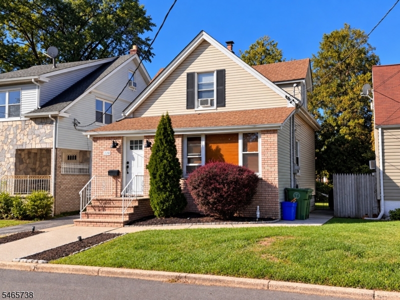 220 Gordon Street Roselle NJ 07203