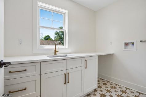 8 Pine Tree Terrace Madison NJ 07940
