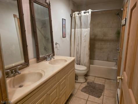 56 Old Route12 Kingwood NJ 08825