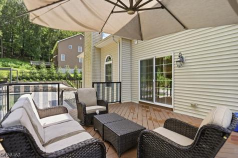 5 Jared Place Mount Olive NJ 07828