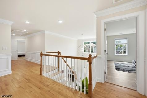 5 Jared Place Mount Olive NJ 07828