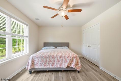 5 Jared Place Mount Olive NJ 07828