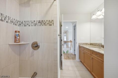 5 Jared Place Mount Olive NJ 07828