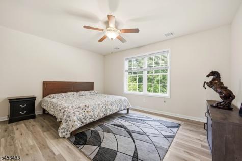 5 Jared Place Mount Olive NJ 07828