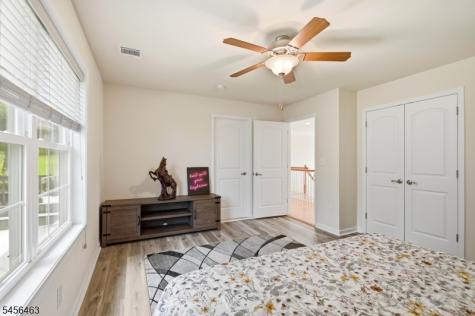 5 Jared Place Mount Olive NJ 07828