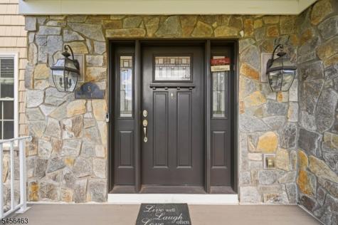 5 Jared Place Mount Olive NJ 07828