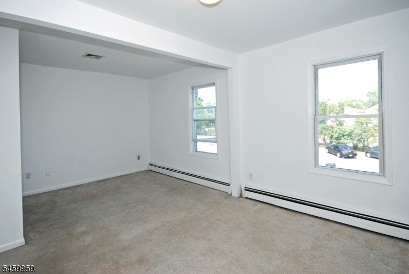 23 Lagrange Street Raritan NJ 08869