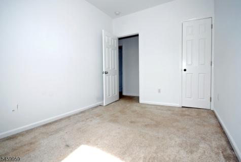 23 Lagrange Street Raritan NJ 08869