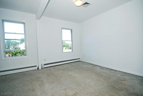 23 Lagrange Street Raritan NJ 08869
