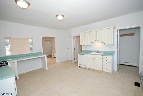 23 Lagrange Street Raritan NJ 08869