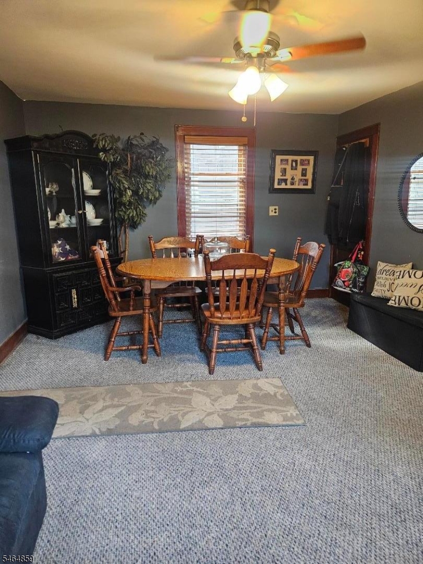 215 W 3rd Avenue Roselle NJ 07203