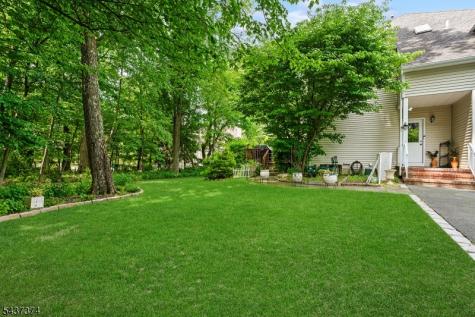 38 Canterbury Road Denville NJ 07834