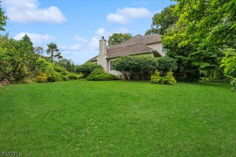 38 Canterbury Road Denville NJ 07834