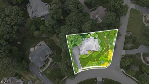 38 Canterbury Road Denville NJ 07834