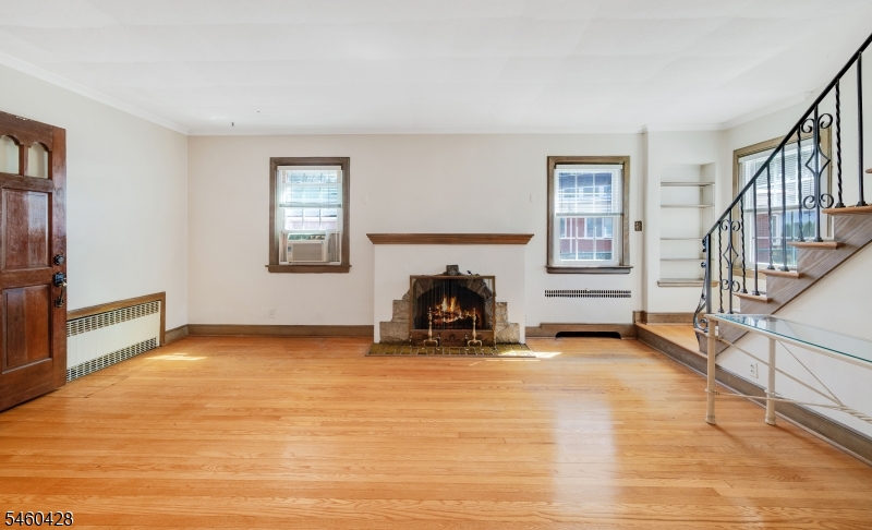 8 Decker Avenue Elizabeth NJ 07208