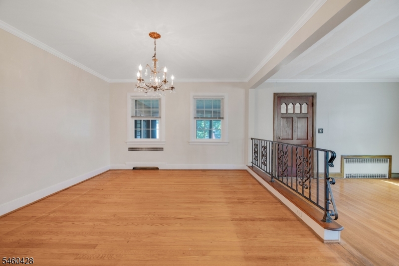 8 Decker Avenue Elizabeth NJ 07208