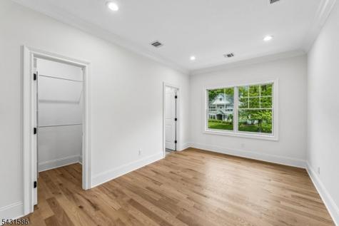 21 Maplewood Drive Livingston NJ 07039