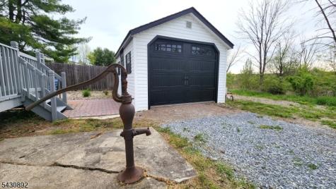 29 Cook Road Frankford NJ 07826
