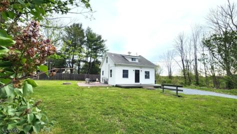 29 Cook Road Frankford NJ 07826
