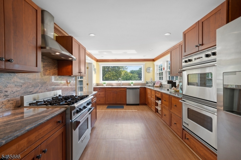 67 Vreeland Avenue Nutley NJ 07110