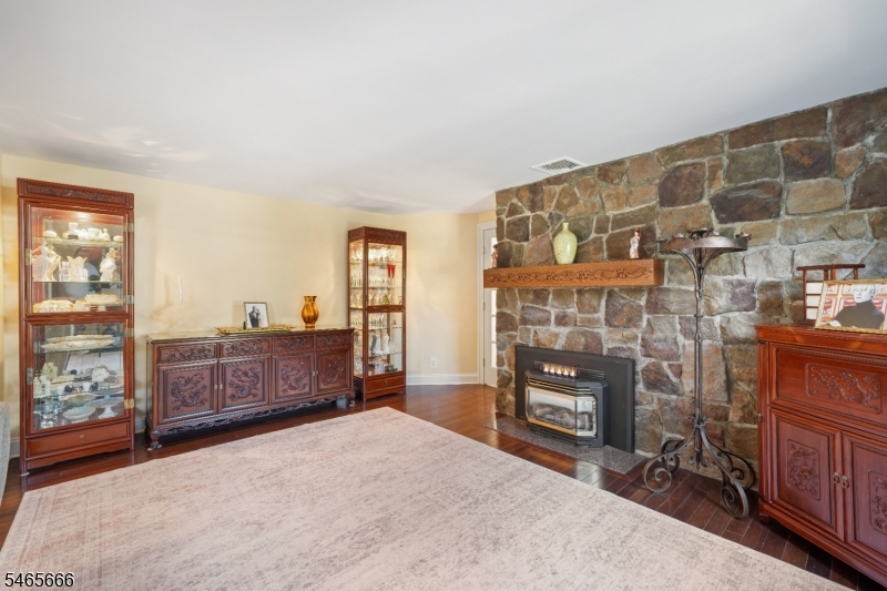 67 Vreeland Avenue Nutley NJ 07110