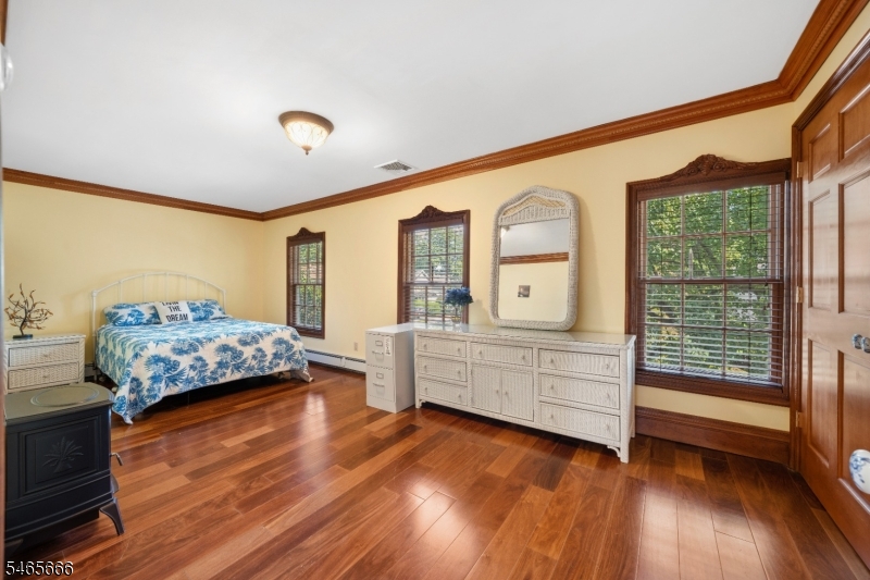 67 Vreeland Avenue Nutley NJ 07110