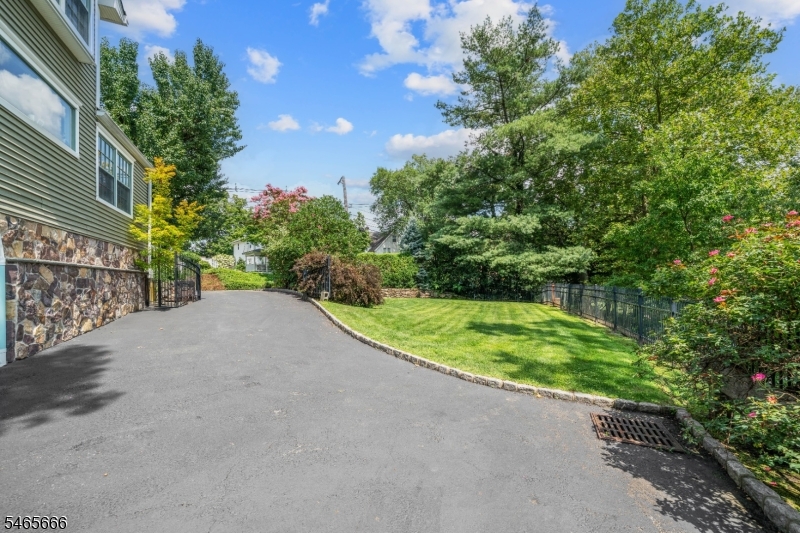 67 Vreeland Avenue Nutley NJ 07110