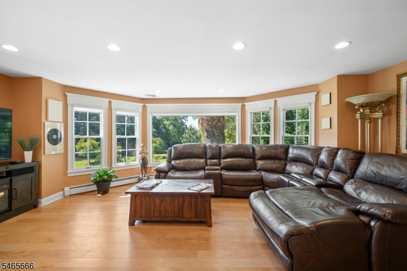 67 Vreeland Avenue Nutley NJ 07110