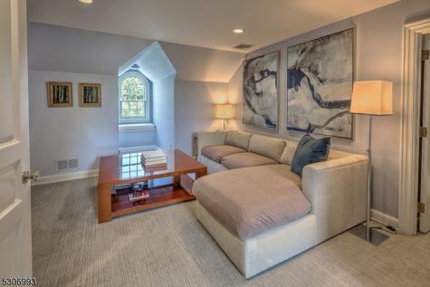 455 Long Lane Bedminster NJ 07931